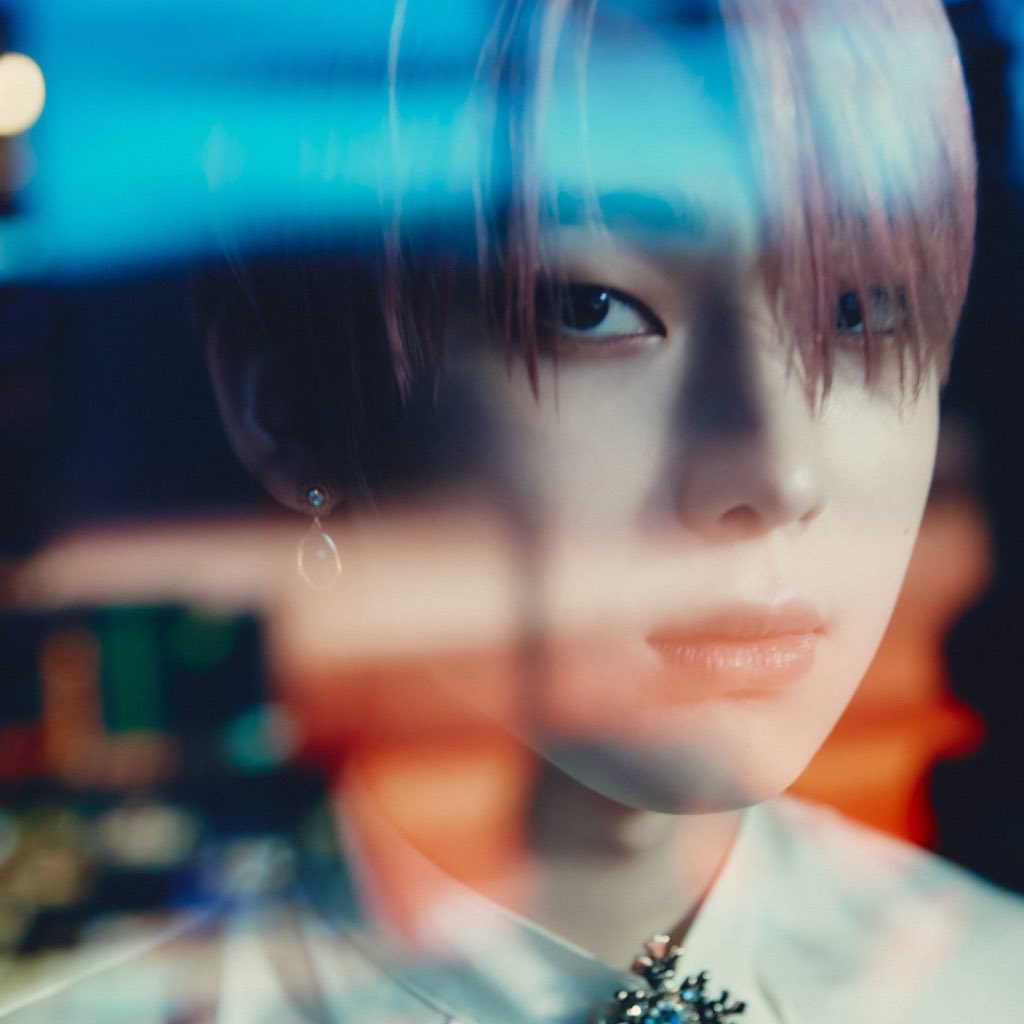 written4enha's tweet photo. cloud 9 
— sunsun au 

college senior psh was always a fan of cherry bomb, their music always helped him during his breakdowns or when he’s stressed. he finally got to attend their concert and there he met cherry bomb’s guitarist, ksn, crying his heart out wanting to quit music https://t.co/UpG4O6d7JN