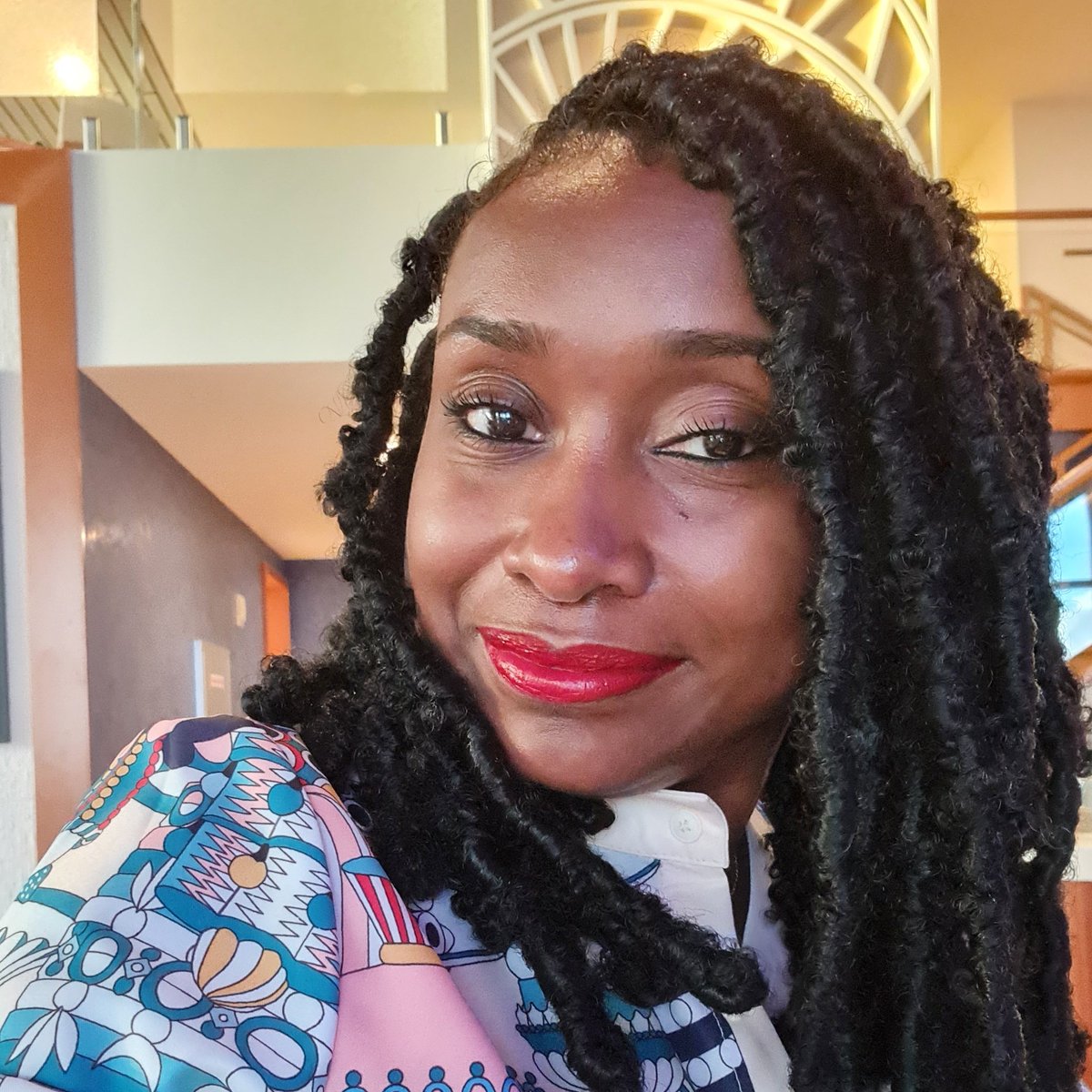 FemaleMojo's tweet photo. #NewProfilePic https://t.co/SYH0rgGPp3