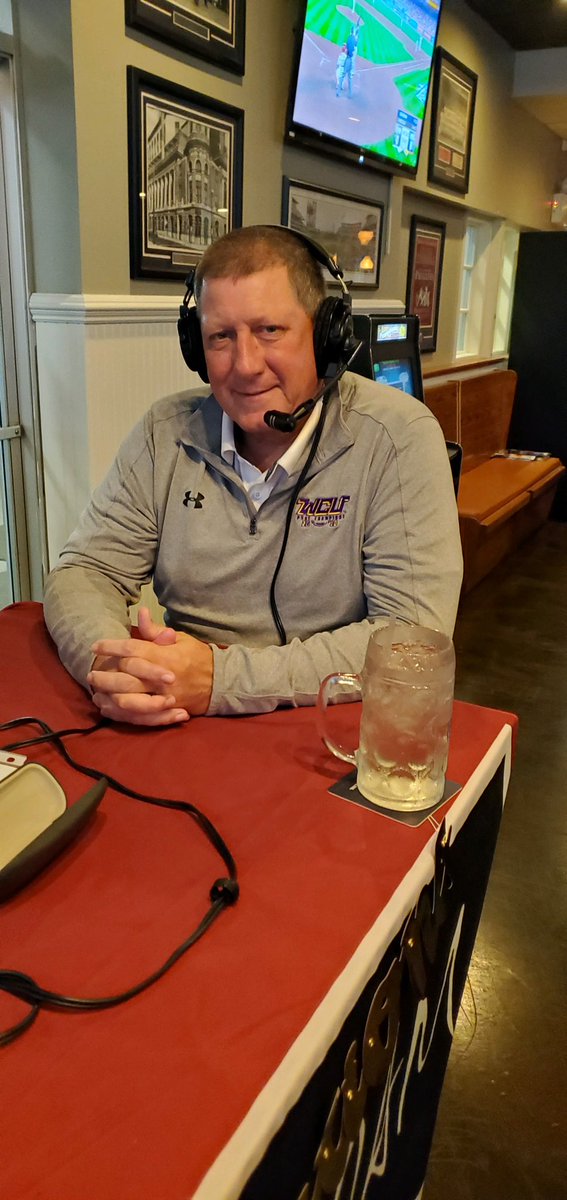 ZwaanFBShow's tweet photo. Coach Furlong, Cole Zapf, and Stone Huffman on tonight’s show! https://t.co/6JT8GlwT1e