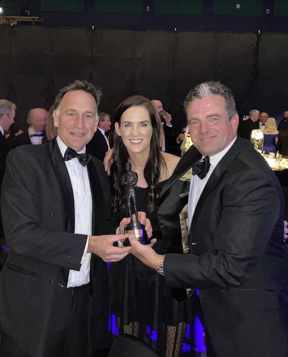 Honeysuckle won “Horse Of The Year”!!!! ⁦<a href="/rachaelblackmor/">Rachael Blackmore</a>⁩ ride of the year!!! The McCoys. Amazing 🤩 🤩🤩🤩 ⁦<a href="/HenrydeBromhead/">Henry de Bromhead</a>⁩