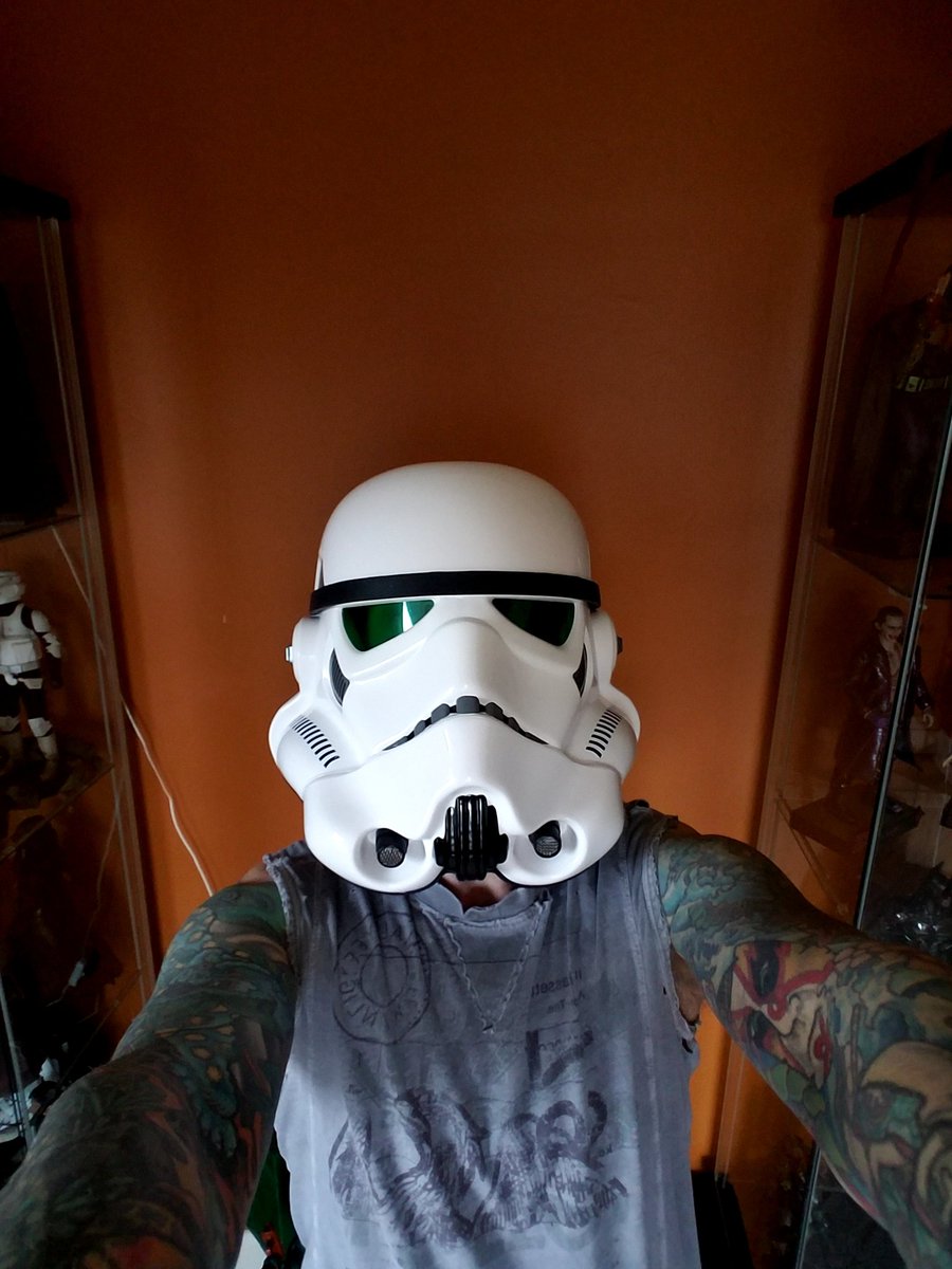 Wich one do I wana wear next ...fun times