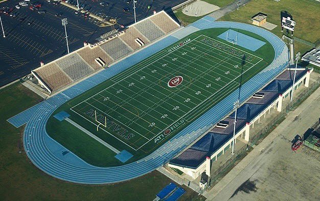 After a great conversation with <a href="/coachmiller3634/">Tom Miller 🇺🇦</a> I am excited to say I have received a scholarship to play football at the University of Saint Francis! <a href="/USFSaints/">USF Fighting Saints</a> <a href="/JcurryJoe/">Joe Curry</a> <a href="/CoachLangeRBC/">Coach Lange</a>