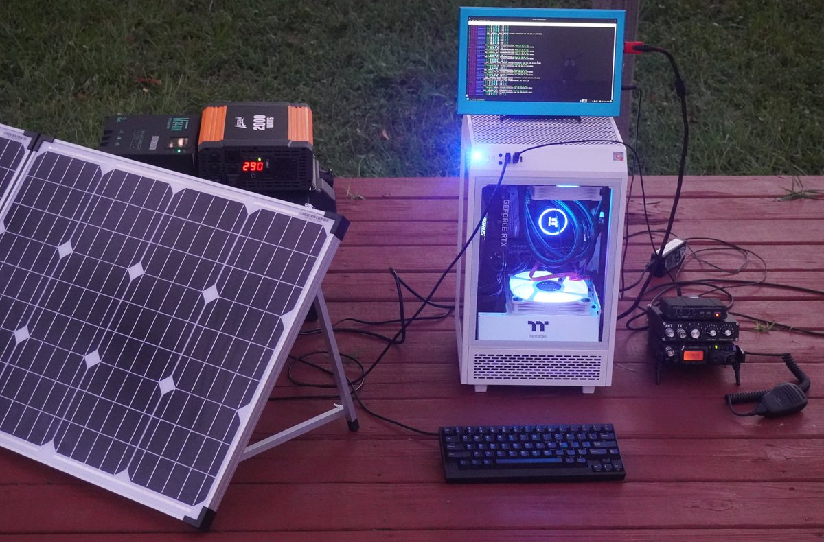 hackerfantastic's tweet image. Mining cryptocurrency with energy from the solar rays of the Sun, bouncing our packets through the ionosphere w/@Jennifer_Arcuri