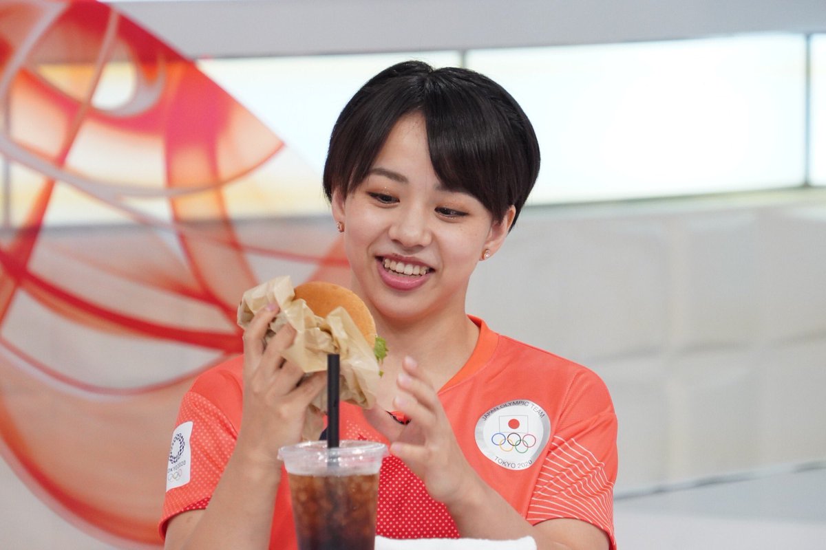 あきなお アッキー おしゃれイズム 16年半の歴史 アスリートの方にもゲストに来て貰っています 05年8月7日放送 バレーボール選手 竹下佳江さん菅山かおるさん サプライズに大林素子さんも登場 体感イズムを体験されていた 藤木直人さん T