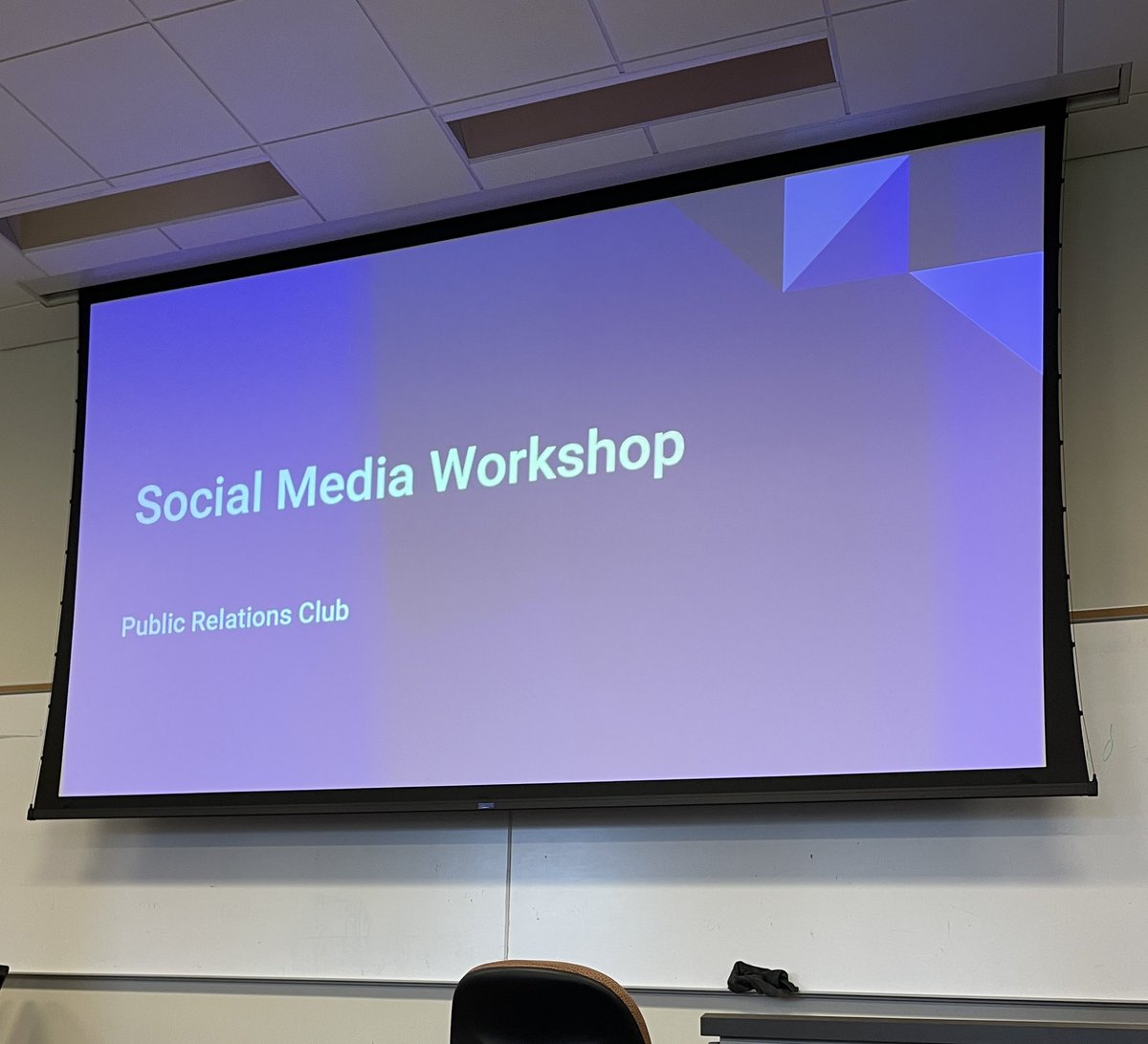 CMesaUMassComm's tweet photo. Thanks to everyone who came and listen to your presentation on social media! #coloradomesa #PRclub #cmesau https://t.co/1uSf0PgsJw
