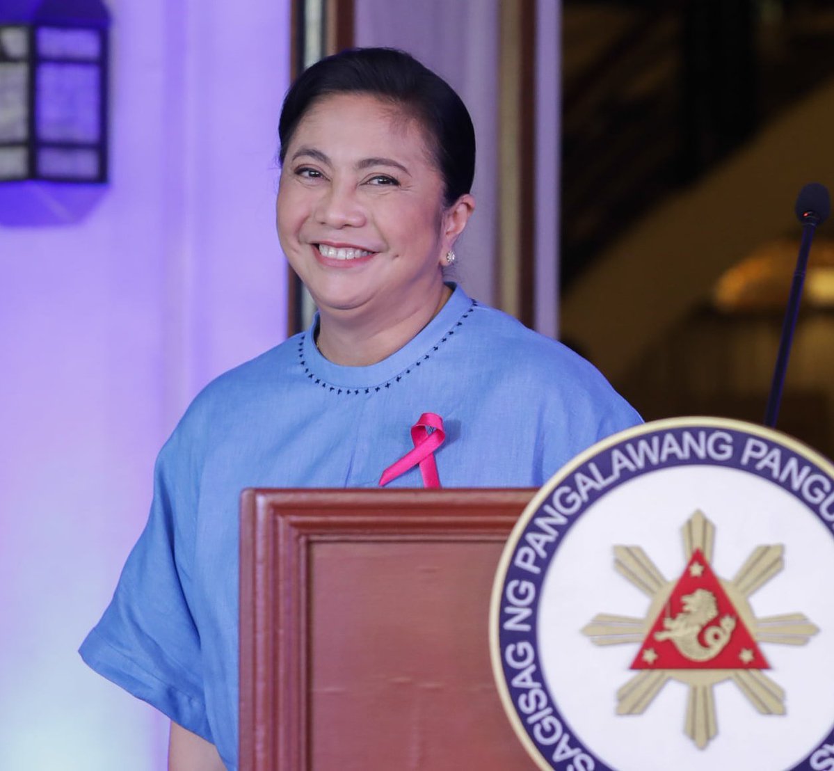 finalmasterr's tweet photo. Damn yellow to pink 🤢 NO NO!!
Dami ga nya nagawa soon sa bansa din nya sisingilin yan 🤭 di pa ga kayo nadadala 😁

Sorry pinky but ⬇️⬇️⬇️
#BBMIsMyPresident2022 #BBMisMy_President2022 https://t.co/P9xfiWFHh0