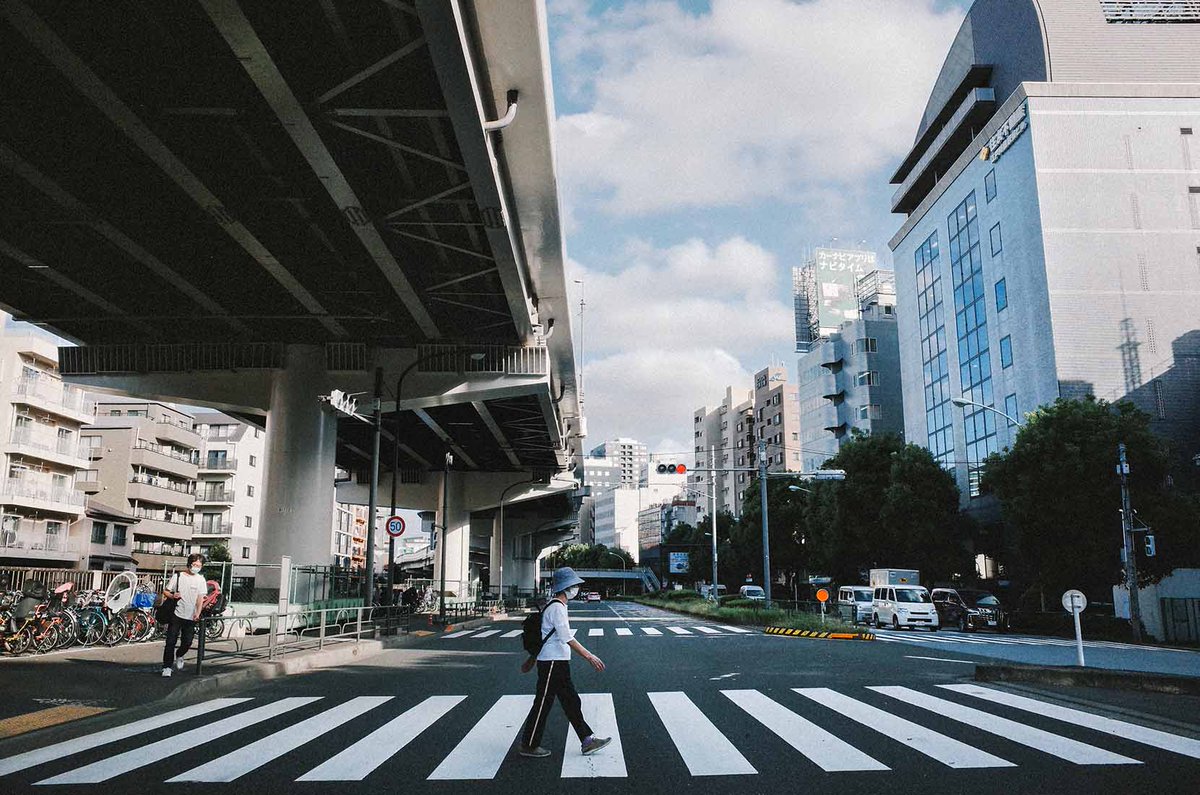 endo_hiro4's tweet photo. 今日も信号待ち🚥
東京都文京区
#waitingforgreenlight #driversviews #世界の車窓から https://t.co/a1G06r6mkj
