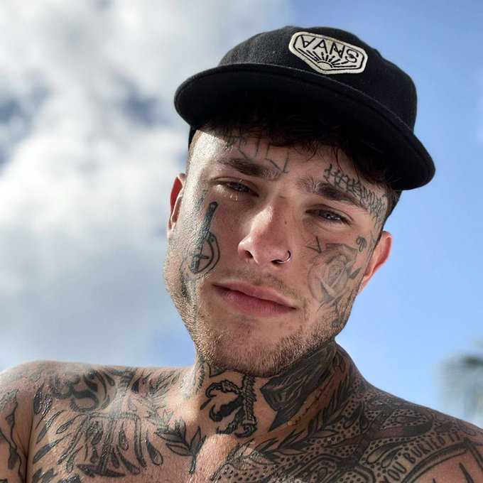 Remind me to never shave again https://t.co/hVGtR79l2J