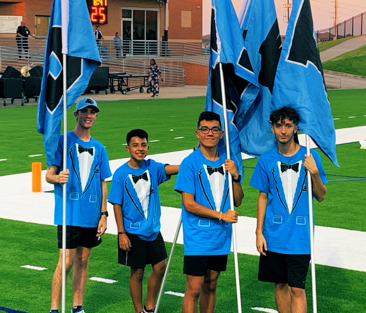 PaetowTheatre's tweet photo. It’s game time for our @PaetowHS Panthers! 
Let’s go @PaetowFootball @PaetowAthletics @PaetowChoirs @PaetowPress @SilverStrutters @PaetowCheer @PaetowGuard @PaetowBands @PHS_PantherTV https://t.co/PMOtKKCVCn