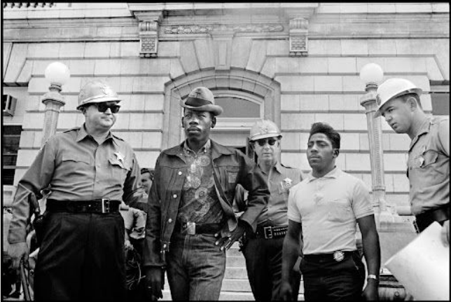 TheRainBowNavy2's tweet photo. National Civil Rights Museum (@NCRMuseum)
#OnThisDay in 1963 in Selma, Alabama, police attacked Black men and women as they registered to vote. #OTD
#MLK50 #MLK50Forward #MLK50NCRM https://t.co/KUGLMWeFKW