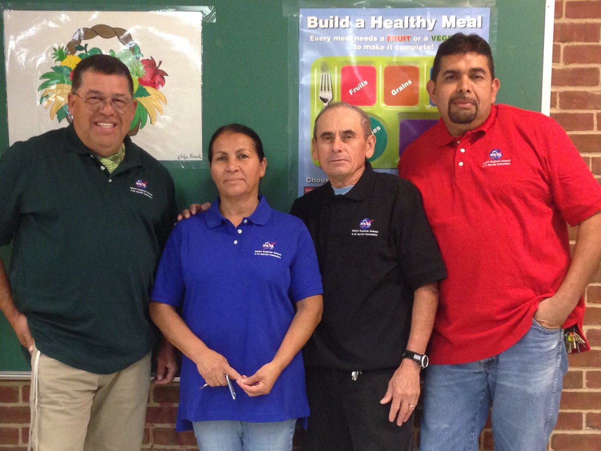 lsullivan's tweet photo. @SuptDuran We are so thankful for the Barrett custodians! What a team! We appreciate you! #KWBPride #NASAExplorerSchool @CatherineHanAPS @KWBLittman https://t.co/ptt30388GQ