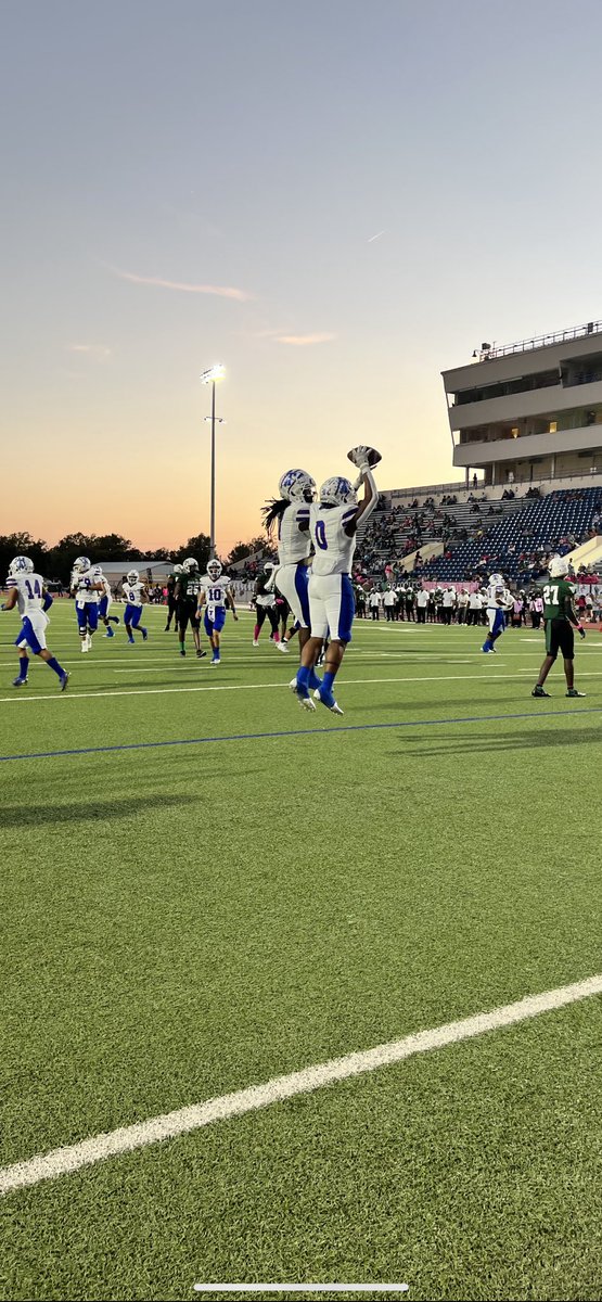 Temple_QB_Club's tweet photo. Ke’Andre Smith with a Temple TD 14-0 https://t.co/4gh0j8gzWh