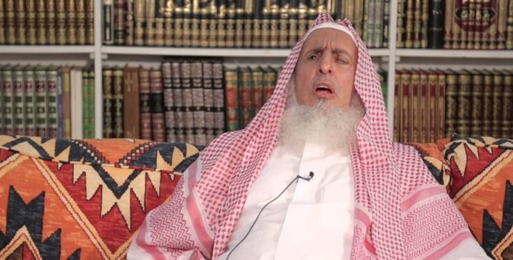 Nje_NI's tweet photo. الدور جاي على هذا #الكلب "نابح القصر" https://t.co/ZpoXfAS4rS