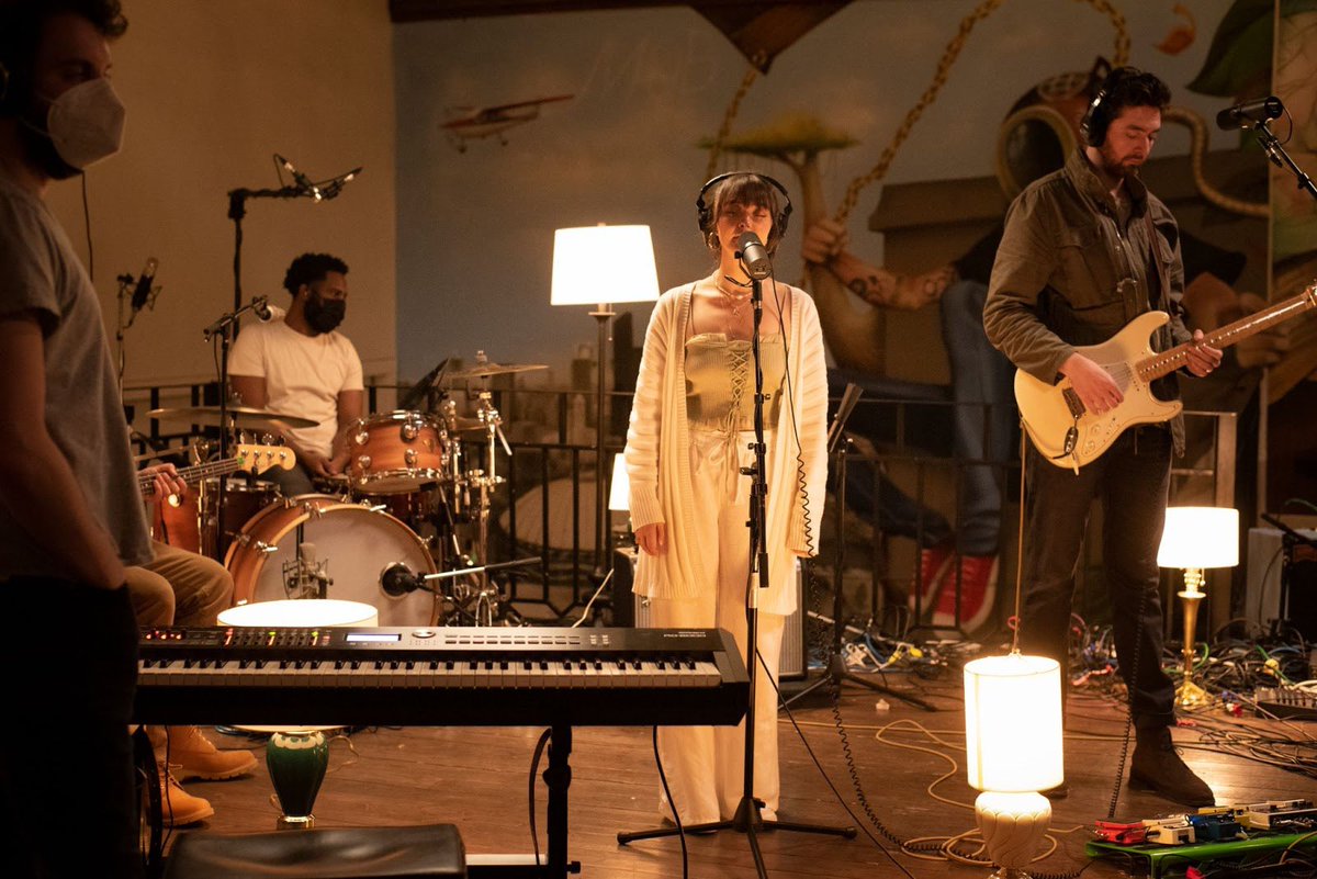 Support Seattle musicians by visiting raincityrelief.com and exploring all the amazing content + the vinyl record that RCR has to offer ☔️

<a href="/deboogirl/">Ariana DeBoo</a>’s performance video for “Light” is out now and it’s nothing less than stunning ✨ See it for yourself on our website 💛