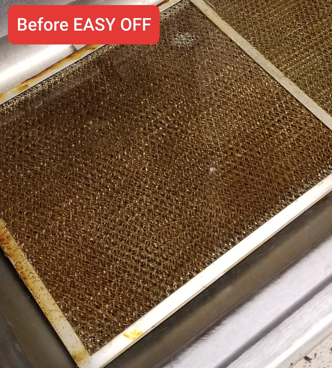 lldead_zone's tweet photo. Filter to the hood above the stove had like 20 yrs off grease built up🤮🤮🤮 THANKS #EASYOFF https://t.co/ERx5We6bCd