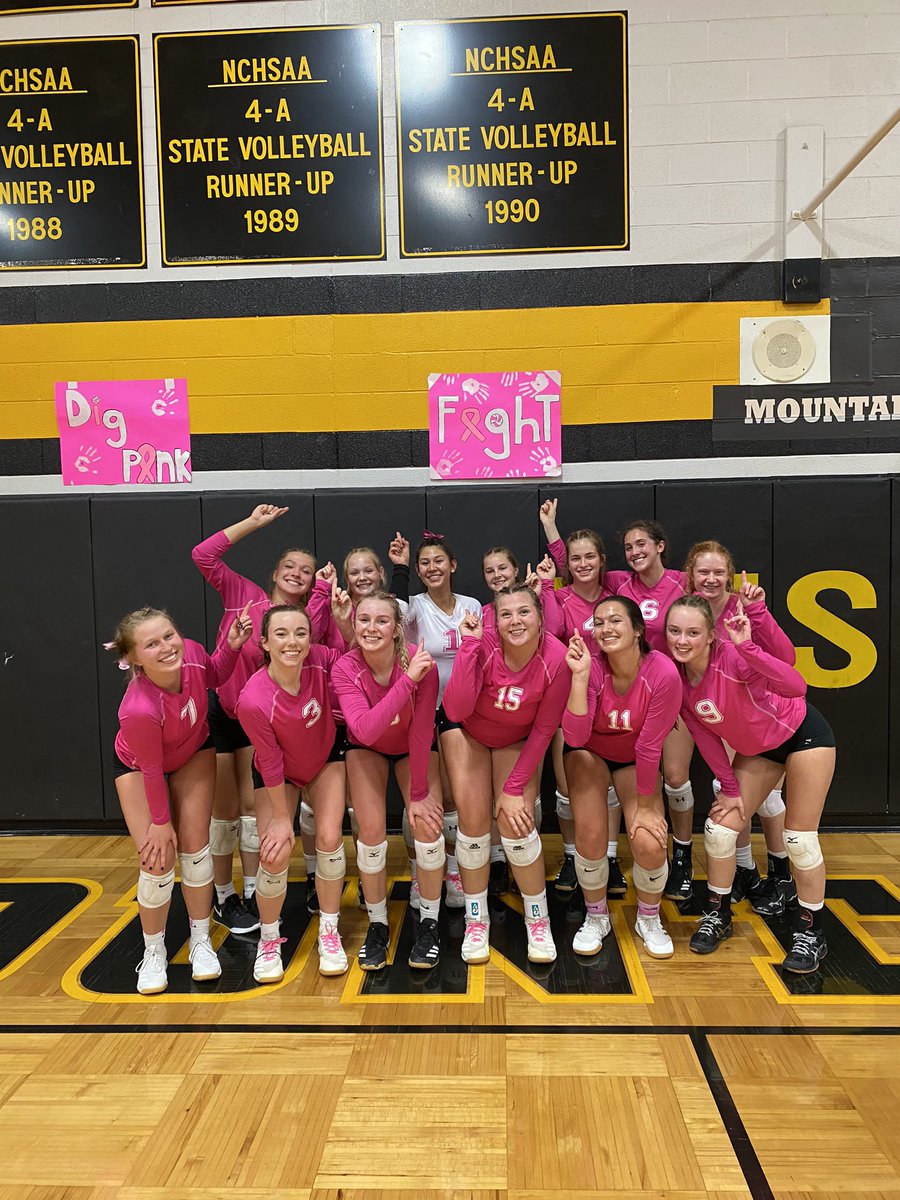 THSMounties's tweet photo. 🚨Final🚨
🏐 defeats Smoky Mtn 3-2!!
#ALLIN https://t.co/eCcmA5RiWR