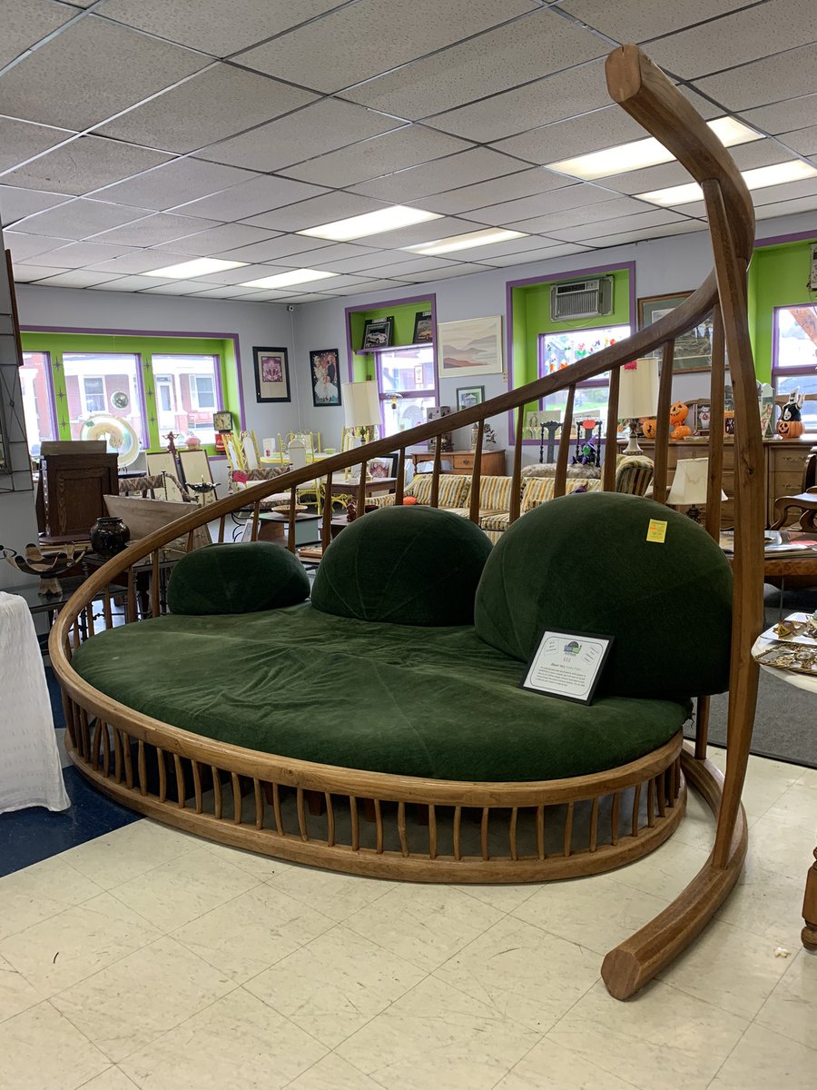 loecalavera's tweet photo. Funky Finds in Lemoyne Penns https://t.co/hoLd9GzPIT