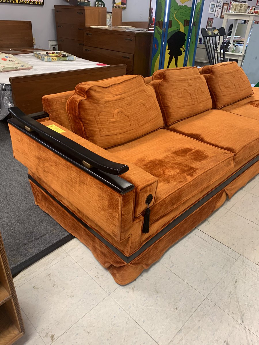 loecalavera's tweet photo. Funky Finds in Lemoyne Penns https://t.co/hoLd9GzPIT