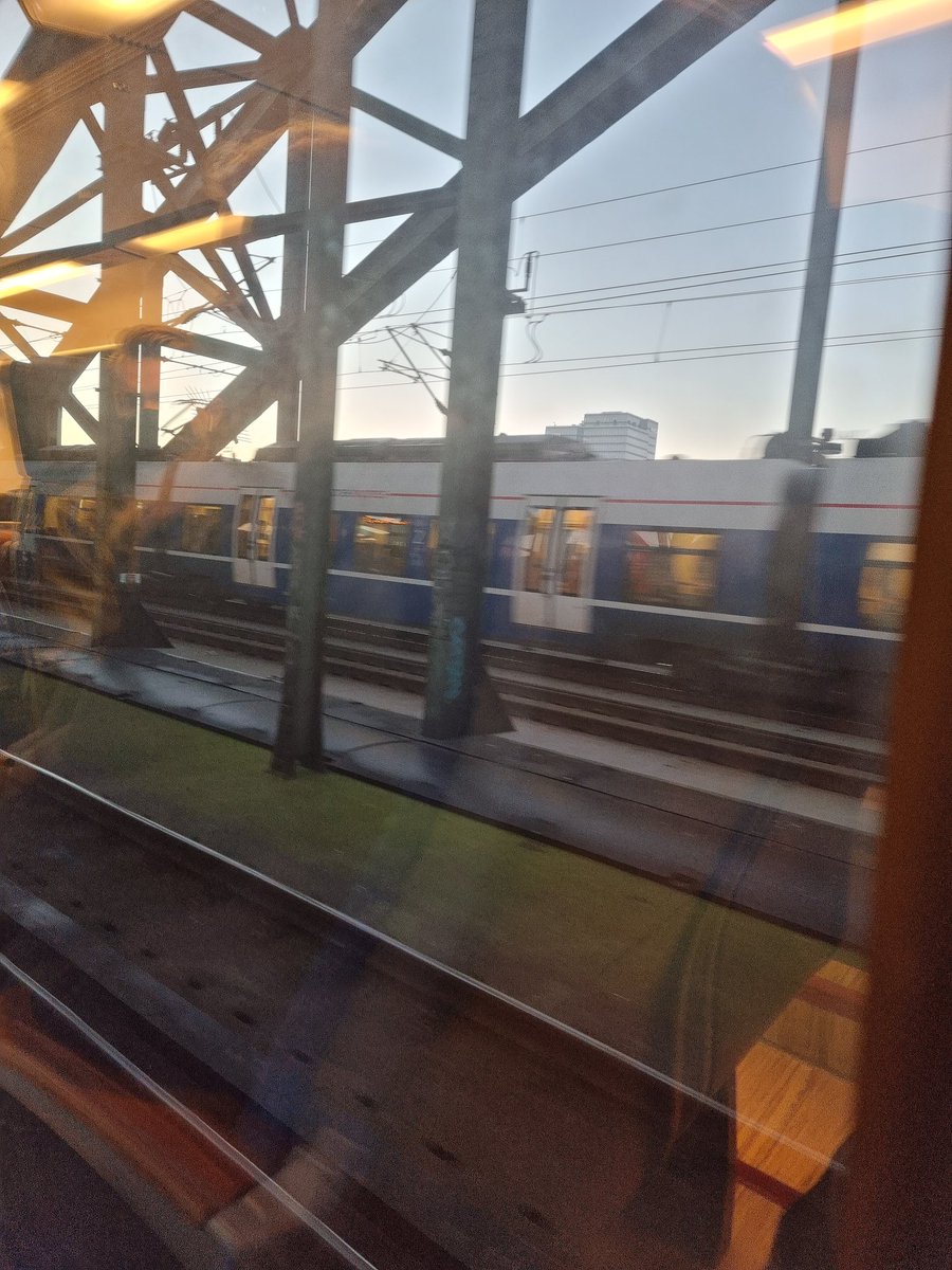 Auf dem Weg zum #kgstforum21. Freue  mich, heute live dabei zu sein.