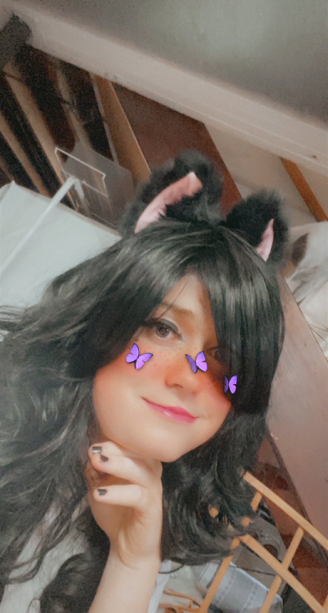 LFemBoy_'s tweet photo. Hi hi! My name is L and I am an 18 year old femboy! I am looking for a findom mommy or daddy to call me a good boy or me call you some names as well if you like that ;3                femboy findom paypig finsub walletslave drain whalesub https://t.co/ByrvpNllRW