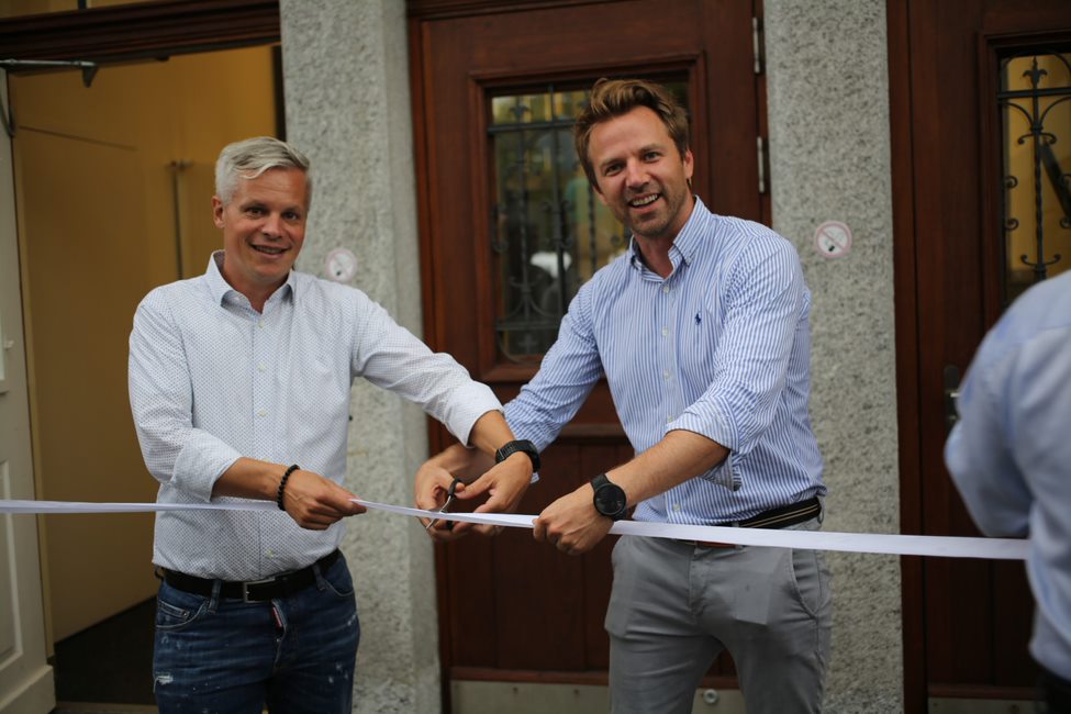 Consulteer is getting bigger and bigger! Cheers to our newest office opened in Zurich🇨🇭

You can now find us at 📌 Brandschenkestraße 150. 

#growth #Consulteer