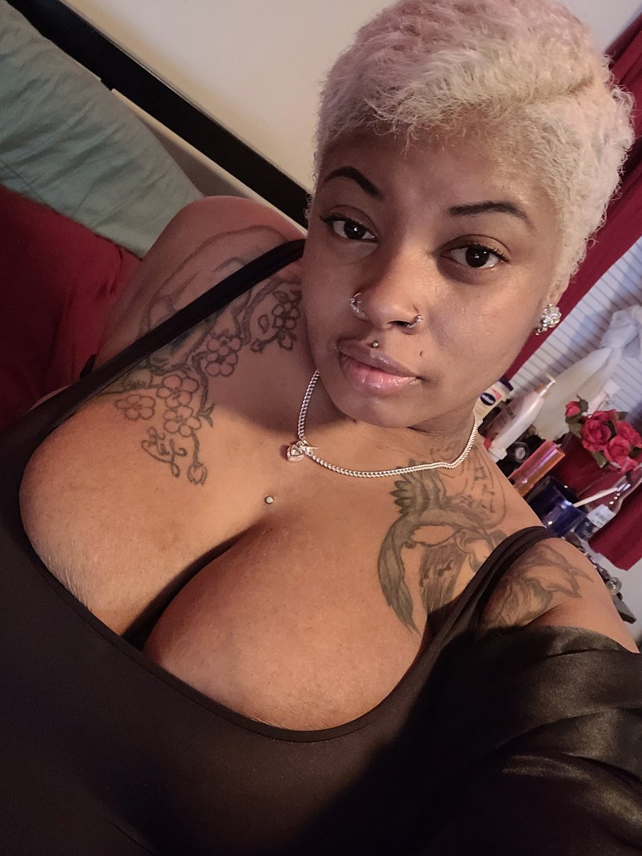 Shay (@annodahs88) on Twitter photo 