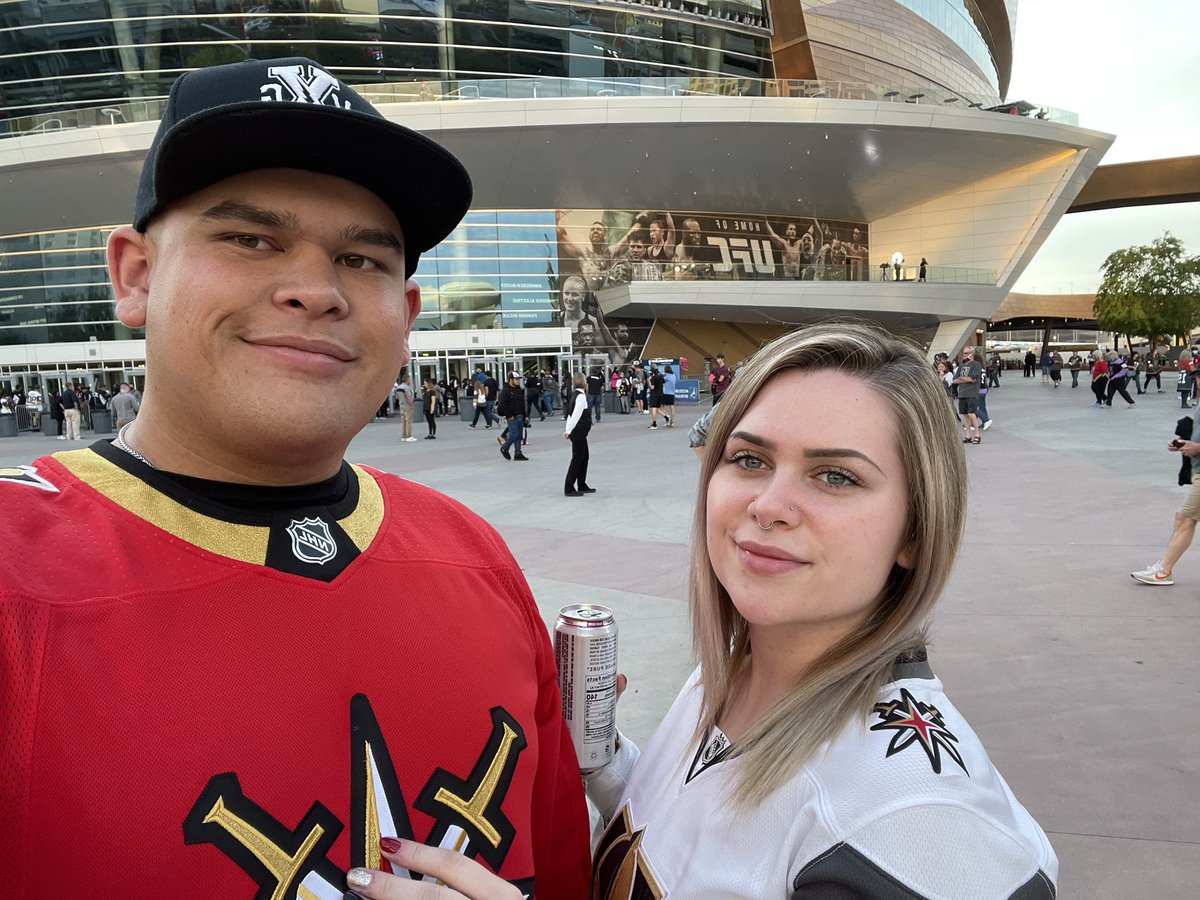 megannn702's tweet photo. Last pre-season game. 
Heard to believe it’s the fifth season. #vegasborn #GoKnightsGo https://t.co/c0KwziWDKq
