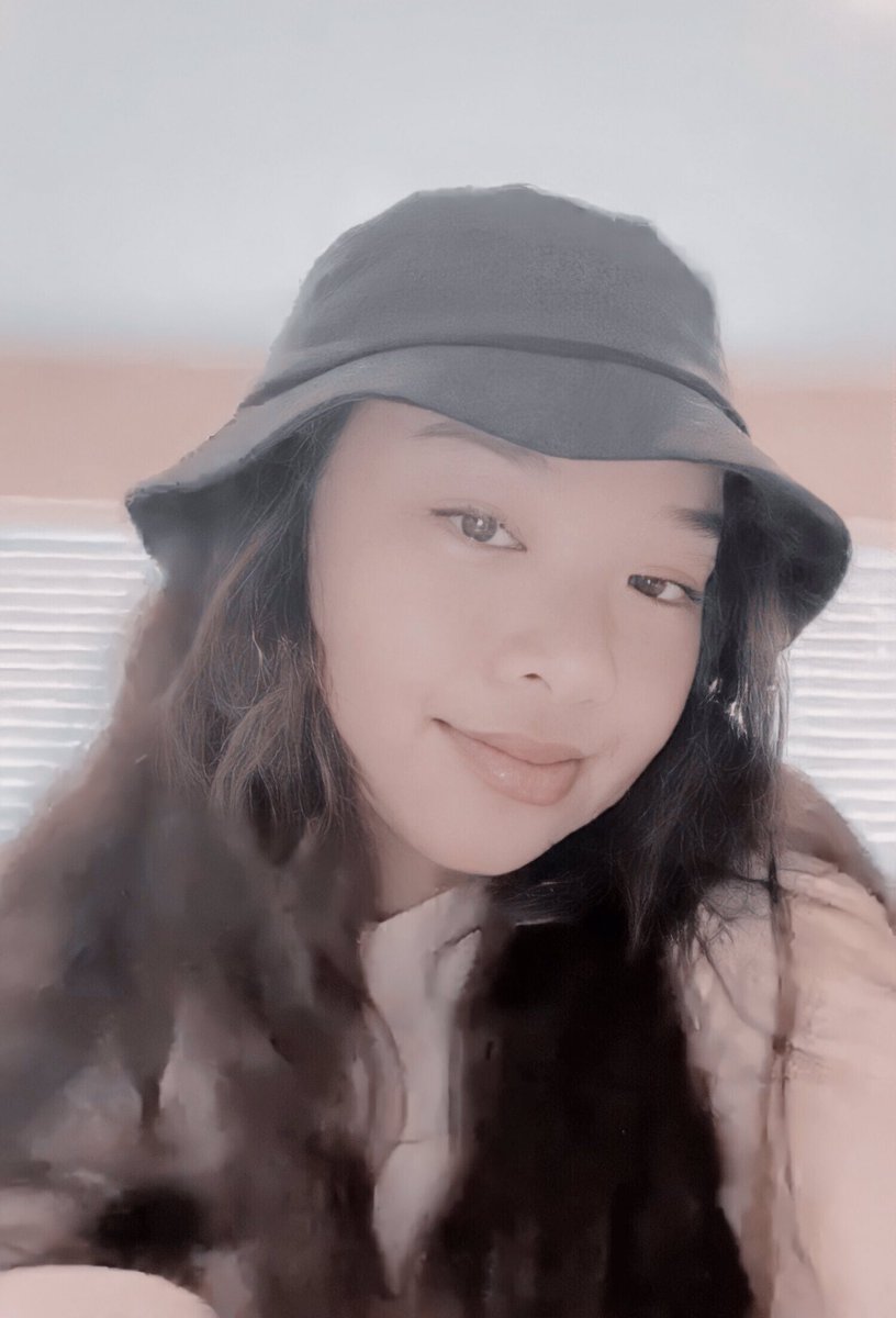 astrafairia's tweet photo. what’s life without u

#NicoleLaenoSelcaDay #CEGadmin https://t.co/hPF3ma2TpW