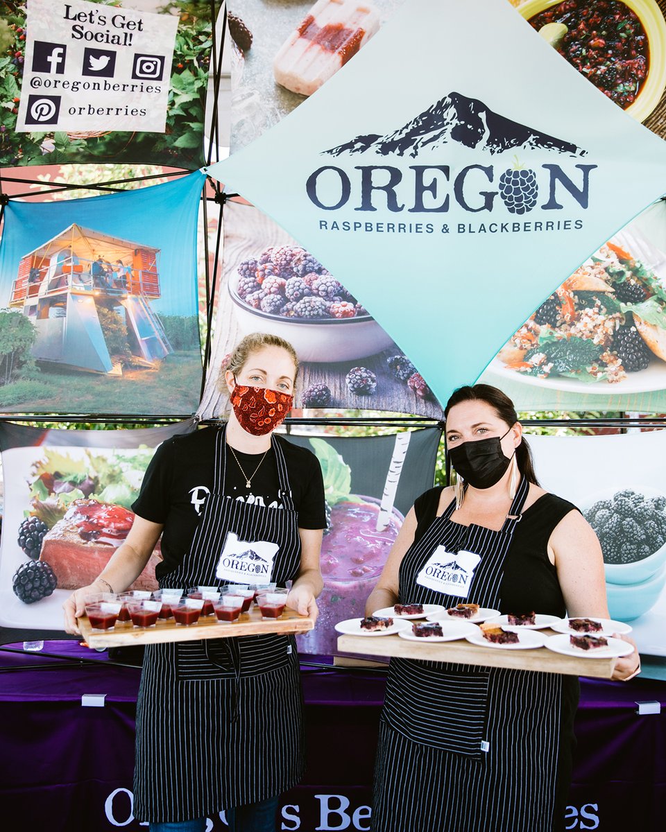 oregonberries's tweet photo. The Summer of Feast was a different kind of @feastpdx but we came together and were able to celebrate everything we love about food & our community.
π· 1&4: Aubrie LeGault π· 2: Fernando Amaro π· 3: Cheryl Juetten
#oregonberries #throwbackthursday #blackberries #feastpdx https://t.co/IhcqrN0tqz
