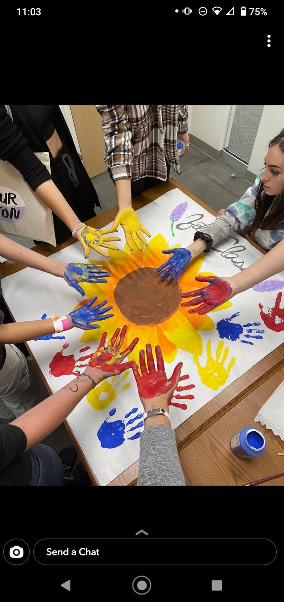 piphialpha's tweet image. Our cute pledges making their banner 😋