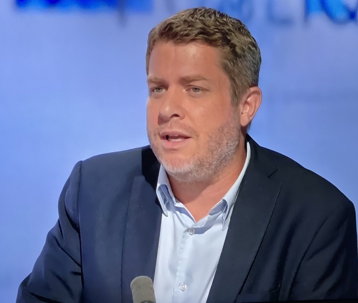 ✅ Je tiens à renouveler expressément mes félicitations à notre Premier fédéral, nouveau pilote, camarade socialiste émérite, Olivier Nicolas <a href="/olnic1974/">Olivier Nicolas 🌹</a>. Une mention spéciale aux militants pour leur belle mobilisation, singulièrement au sein de la 4e circonscription. HVC <a href="/FPSG971/">Parti Socialiste Guadeloupe 🌹</a>