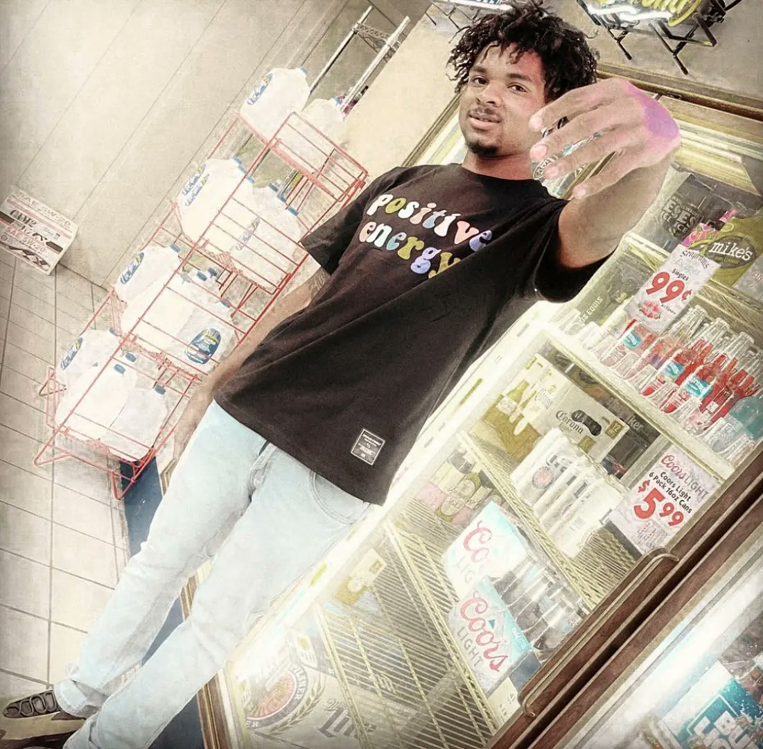 vincerewears's tweet photo. POSITIVITY T-SHIRT 🔥

Tap link on bio 💥 
Instagram acc: vincerewears https://t.co/f62nPcMtZd