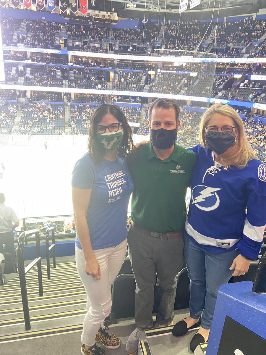 Love supporting our <a href="/USFVinikMBA/">Vinik Sport & Entertainment Management</a> founding program partners <a href="/TBLightning/">Tampa Bay Lightning</a> with faculty <a href="/Harrolle_MGH/">Michelle Harrolle</a> <a href="/Greg_Greenhalgh/">Greg Greenhalgh</a> &amp; students #GoBolts