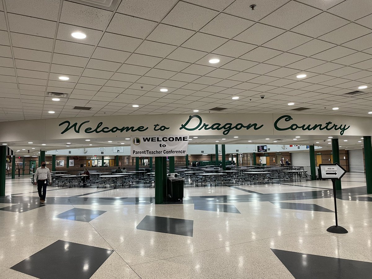 Mr_Burden_TA's tweet image. Day 23: An event packed night. Sub level football, soccer, volleyball and parent-teacher conferences. #AdminChallenge #180DaysOfLO #NoEasyButton