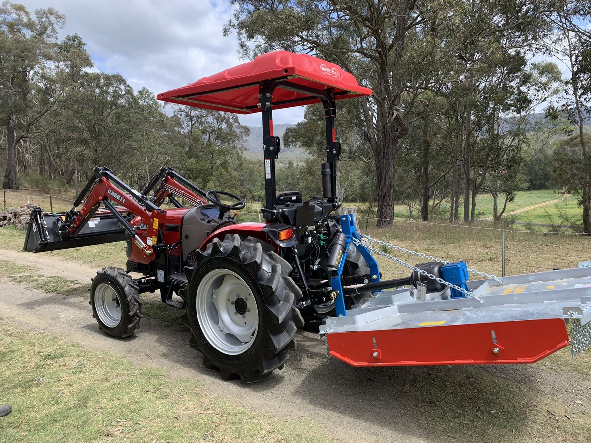 Some men say it with chocolates and flowers. Me? I say it with heavy agriculture machinary. Happy anniversary <a href="/Digital_Kitteh/">Farmer Kitteh (Hoof & Claw Homestead)</a> 💚