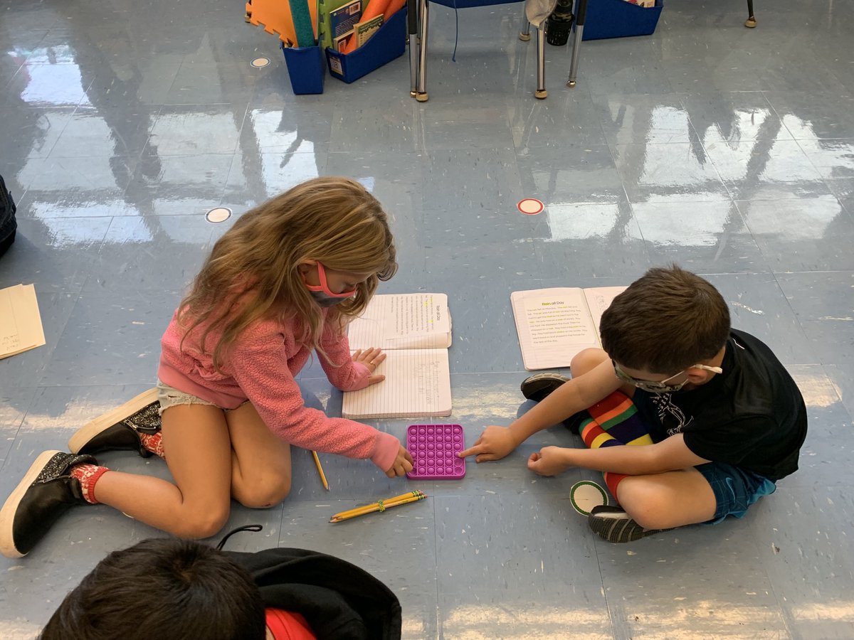 Kelly Wogisch tweet media