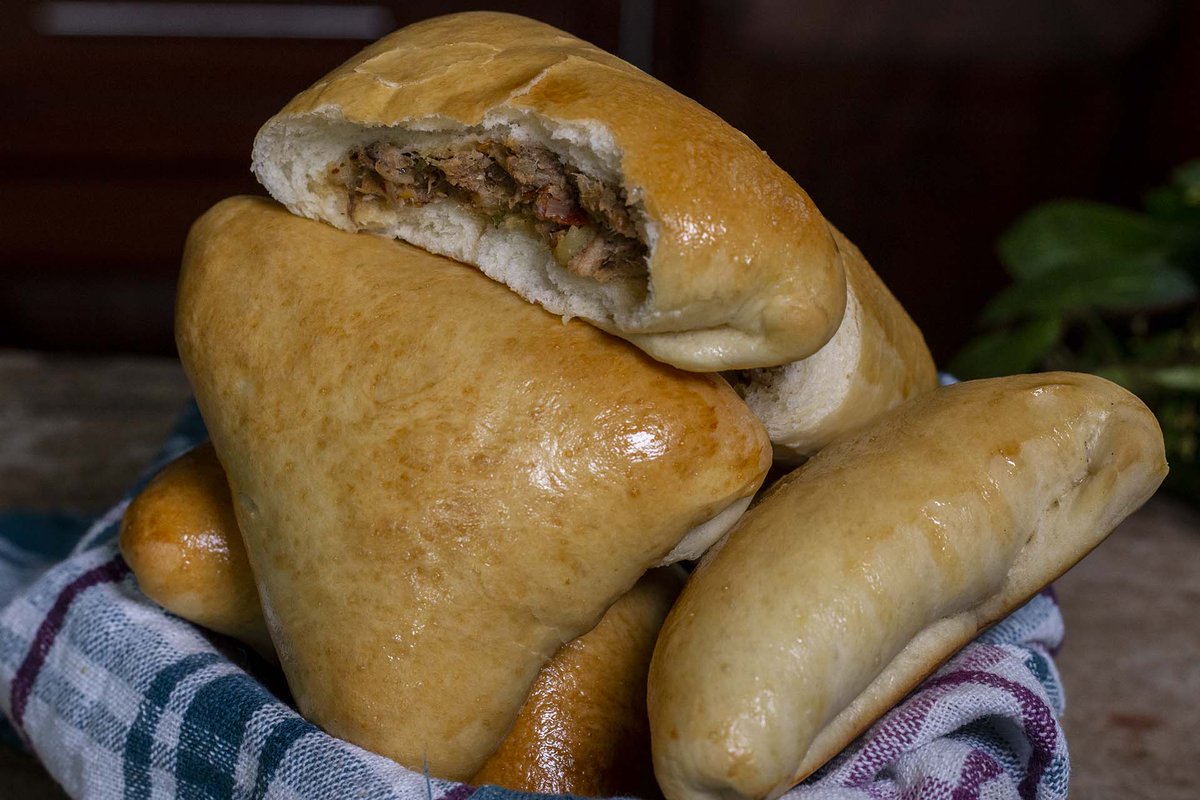 wadwathsala's tweet photo. Sri Lankan Homemade Fish Buns
https://t.co/J5Zybug7MK

#lka #srilanka #fishbun #bakery #baking #snack #recipe #homemade https://t.co/JnLvIcEJ4r
