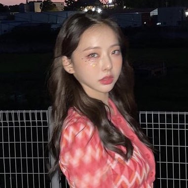 jiuseuls's tweet photo. i only come here to change my pfp #NewProfilePic https://t.co/1zIUyjXpdA