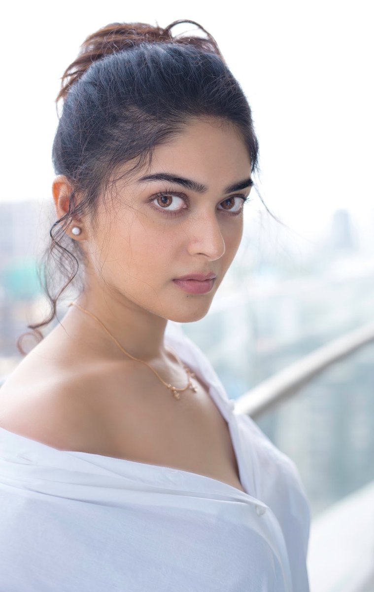 dntmediaoffl's tweet photo. நடிகை வைபவி சாண்டில்யா ❤️❤️
#vaibhavishandilya #FCMedia https://t.co/gERB9eaKXV