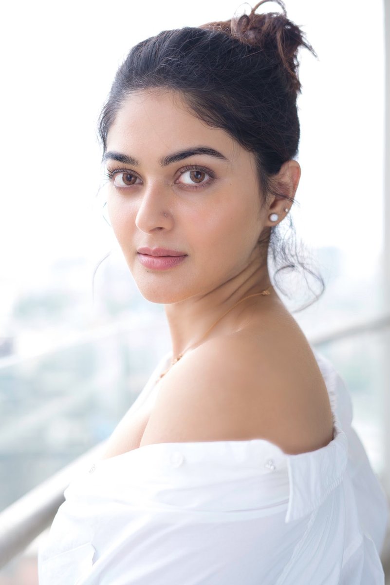 dntmediaoffl's tweet photo. நடிகை வைபவி சாண்டில்யா ❤️❤️
#vaibhavishandilya #FCMedia https://t.co/gERB9eaKXV