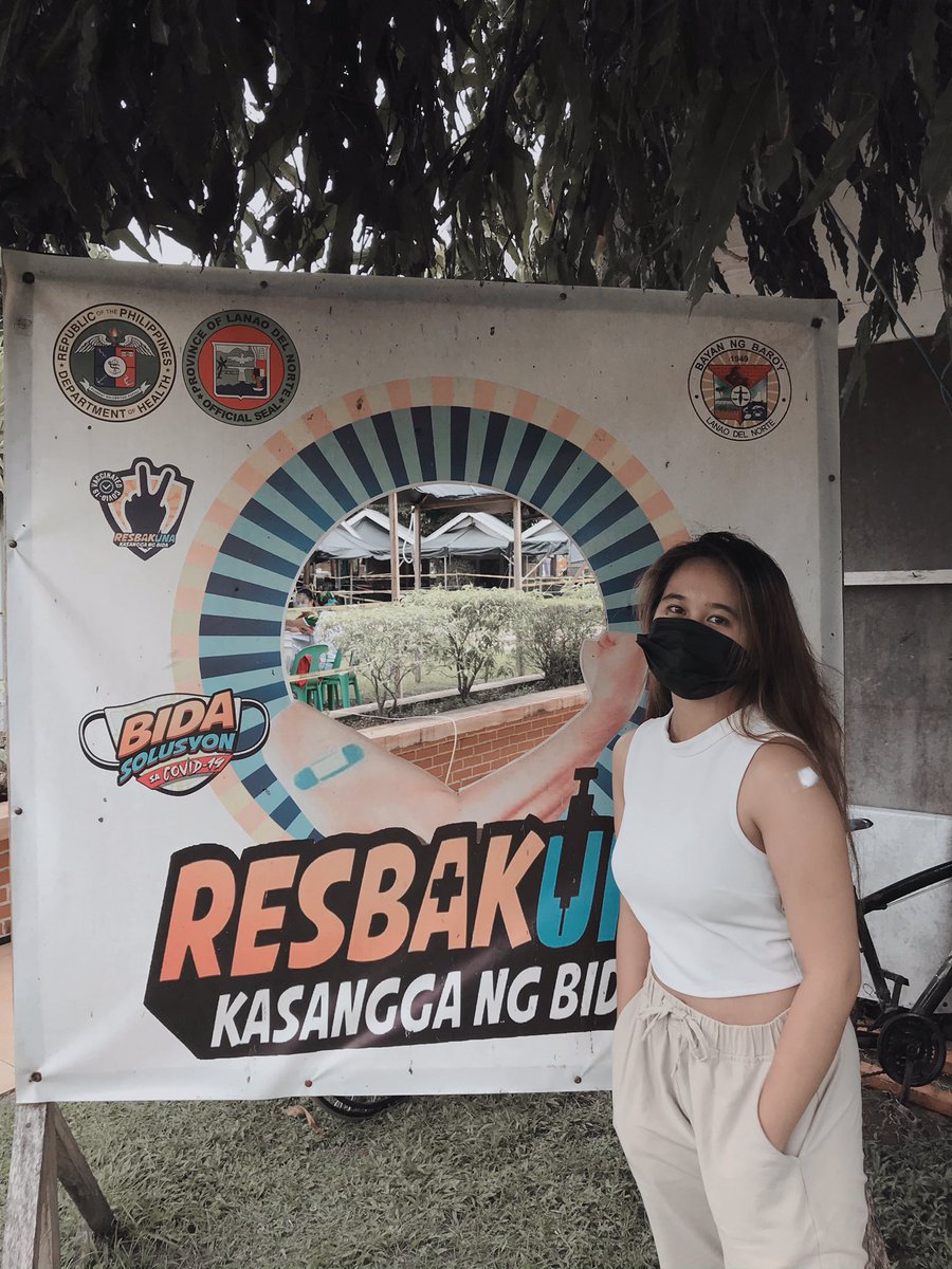 kitkaathyyy's tweet photo. vaccinated ๐ฅณ
#pfizer1stdose https://t.co/Pqgt7TJmG2