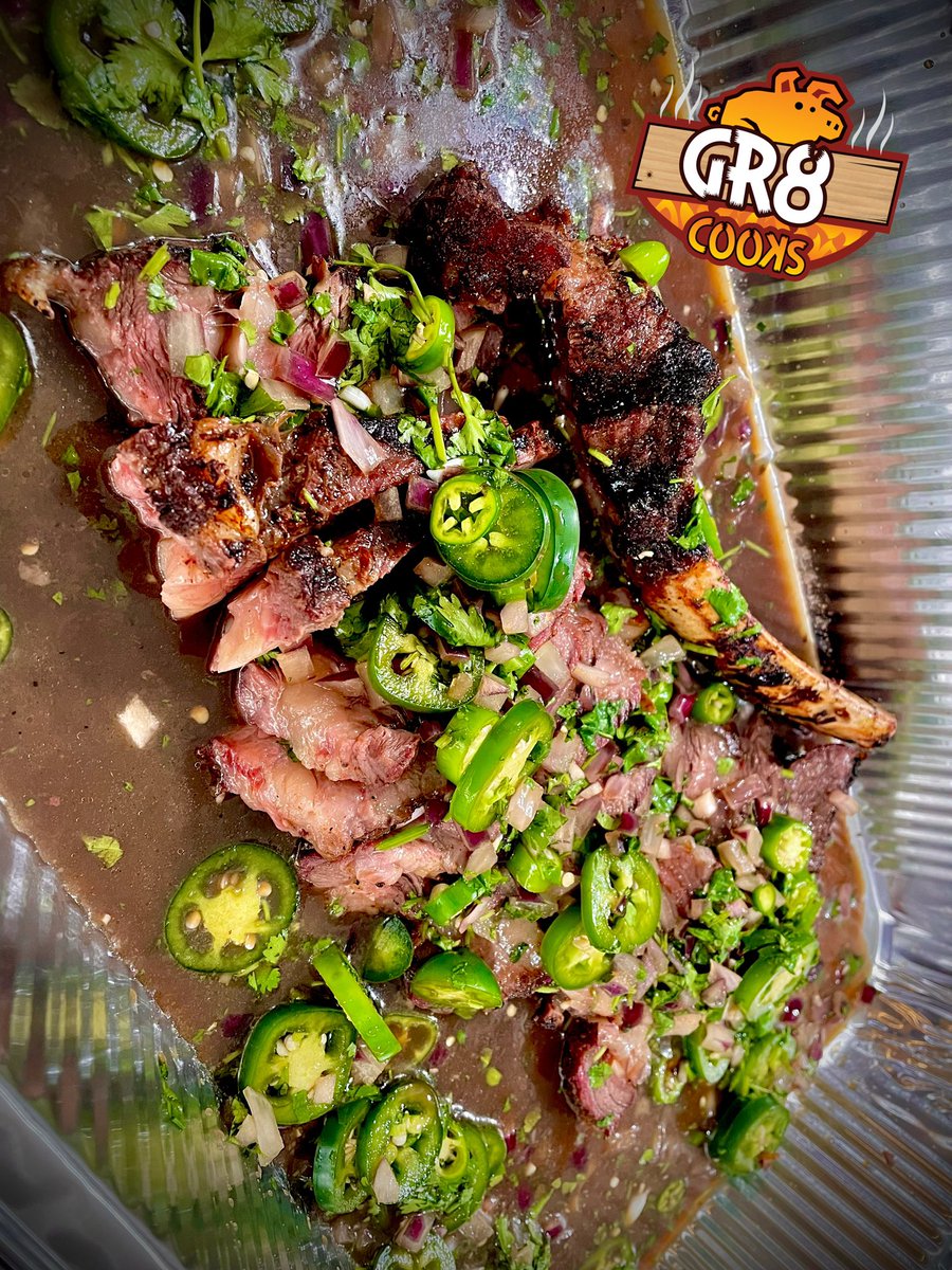 BbqChefMayito's tweet photo. First time making a Ribeye Tomahawk Aguachile !    What a beauty 🔥🔥

#EatGr8 #EveryonesDoingIt https://t.co/h57kpDbZJB