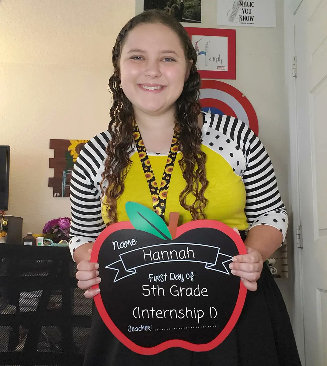mccraysminions's tweet photo. I survived my first 6 weeks of internship! I went in dreading the experience because I could never see myself in 5th grade, but left today absolutely loving it! It was incredibly hard to say goodbye. I had an amazing experience and can't believe it was all over today. https://t.co/OyvTQG59Vl