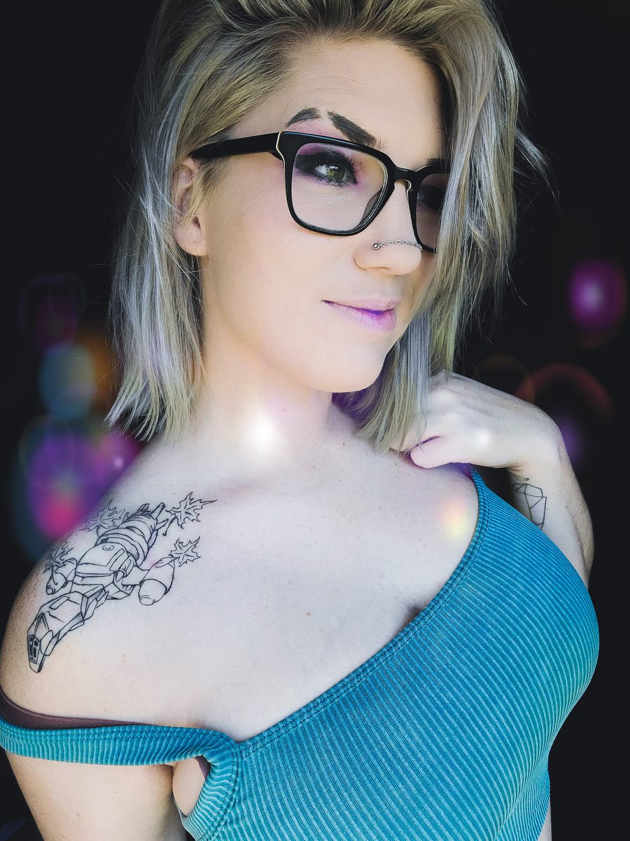 IceRocker tweet media