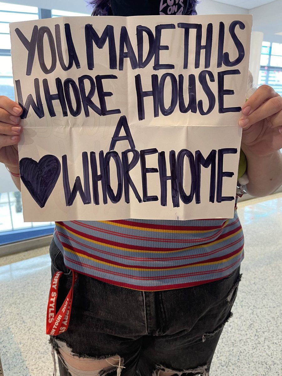 grapejuiceblues's tweet image. 