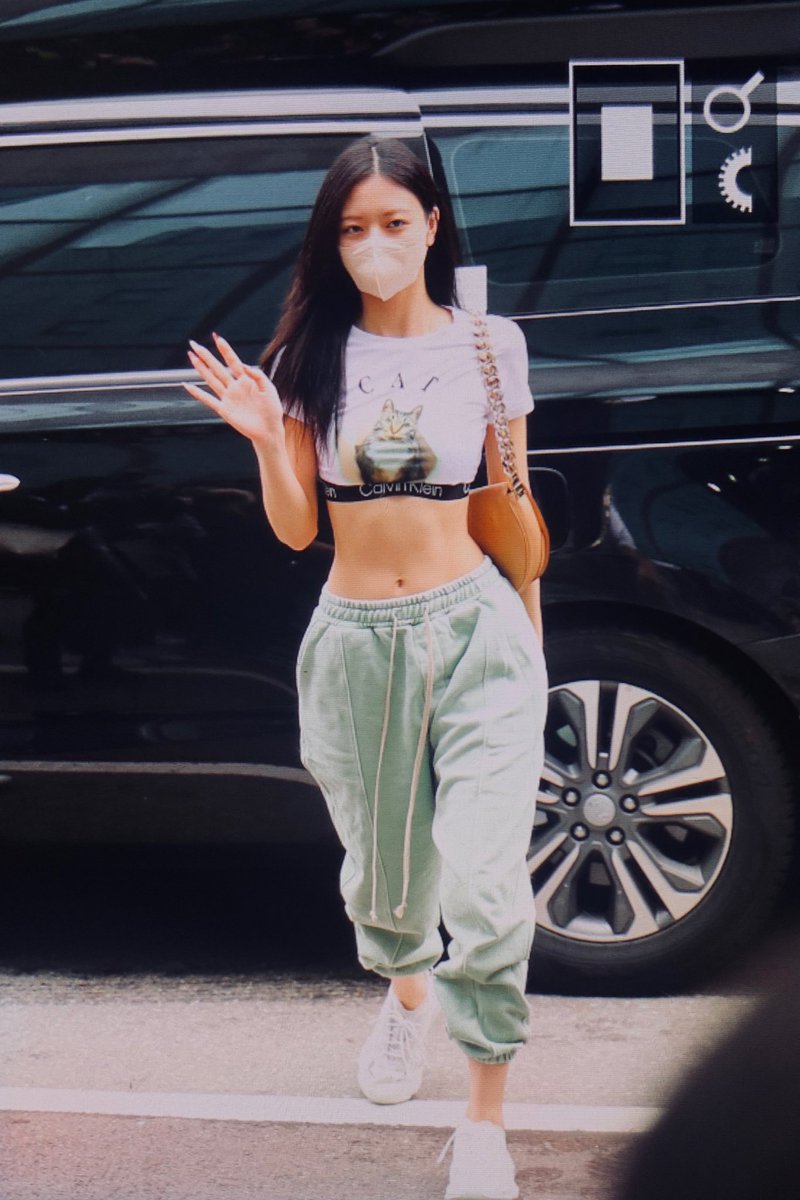 rinacaIs's tweet image. no way……