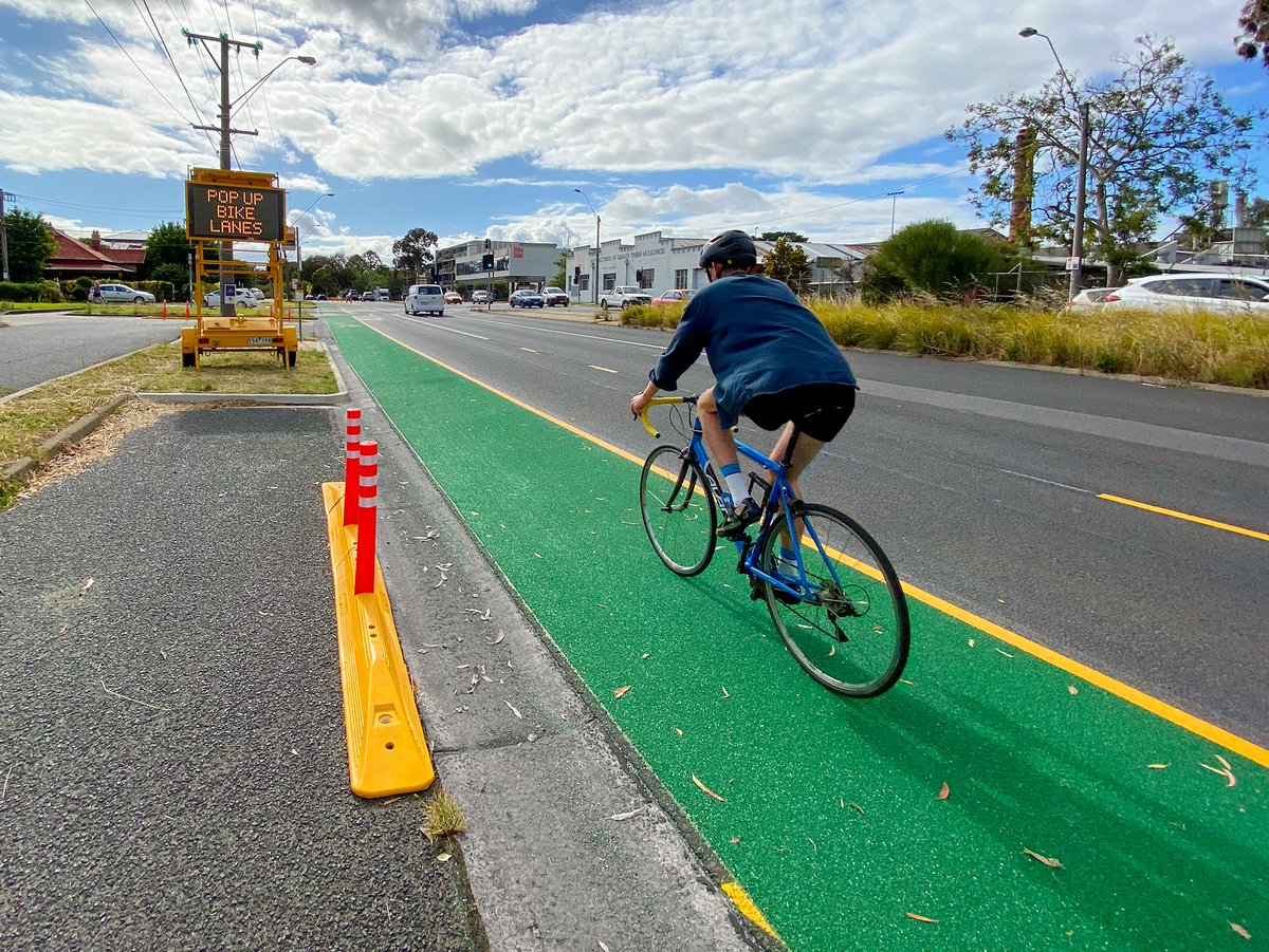 Bike riders are loving our first pop up cycling lanes! This week, the Heidelberg Road Link clocked up 200,000 trips since opening early this year.