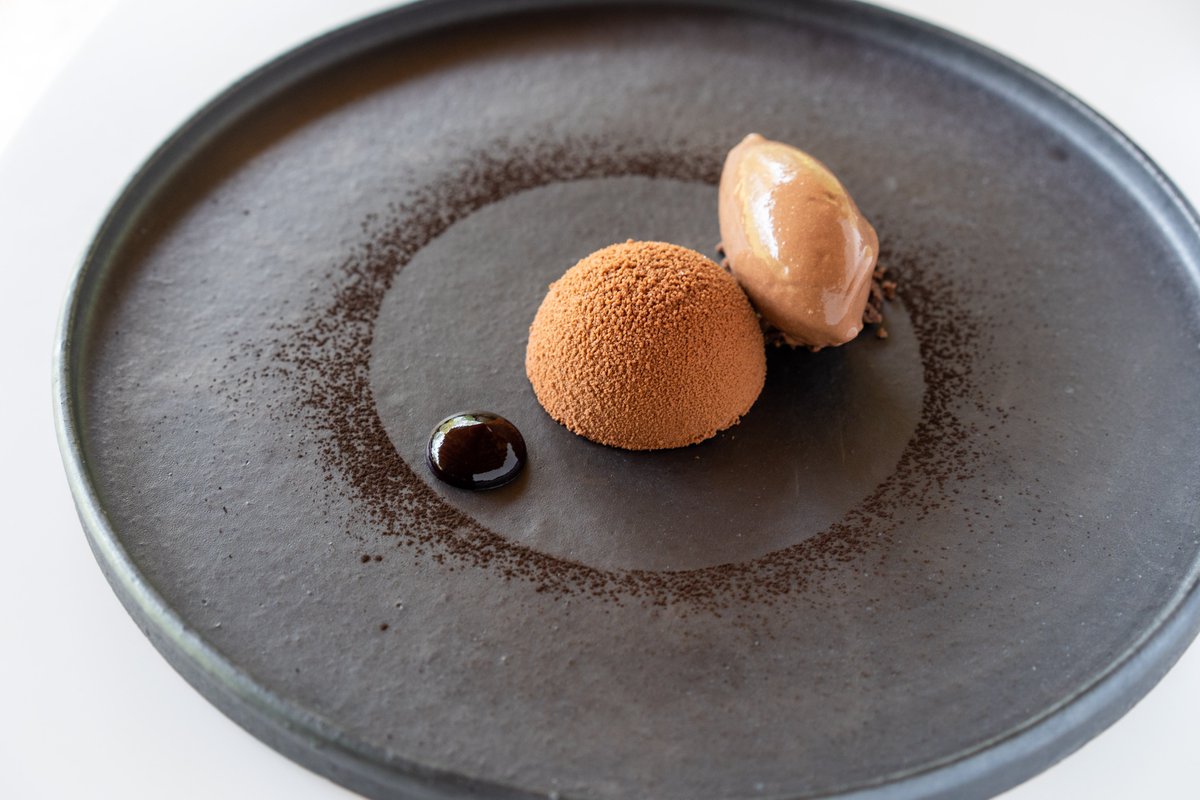 bio_matsuki's tweet photo. #francerestaurantweek #valrhonachocolat #dessert https://t.co/rGVSvmp4qI