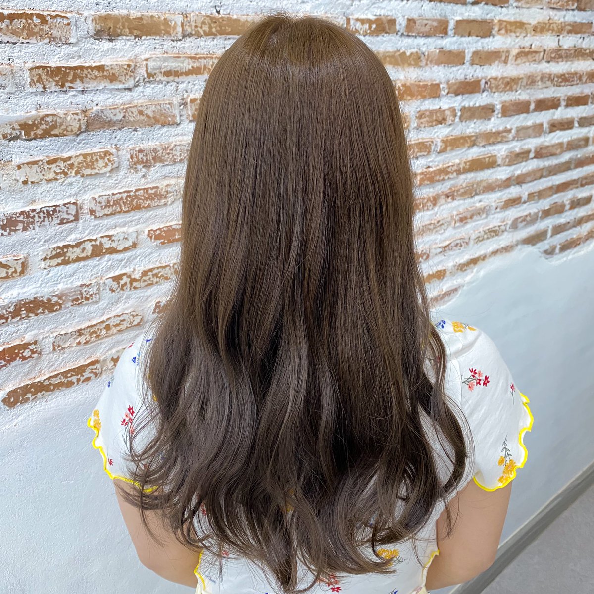 Hamkdy_'s tweet photo. ทับใจมาก💇🏼‍♀️✨เมื่อวานไปทำผมร้าน Cuu’s hair กับช่างญี่ปุ่นเหมือนได้แก้ปัญหาผมทุกอย่างที่เคยทำร้ายไว้ ทั้งย้อมเอง ใช้ความร้อนหนักๆ🥲 เราทำ Color Esthetic ตัด,ทำสี,ดีท็อกซ์ ดีท็อกซ์คือที่สุด เหมือนย้อนเวลาไปตอน7ขวบ ตอนที่ผมไม่เคยโดนทำร้าย +ช่างแก้สีผมติดเหลืองได้ดีมาก เหมือนได้ผมใหม่ https://t.co/CYb0nphMb2