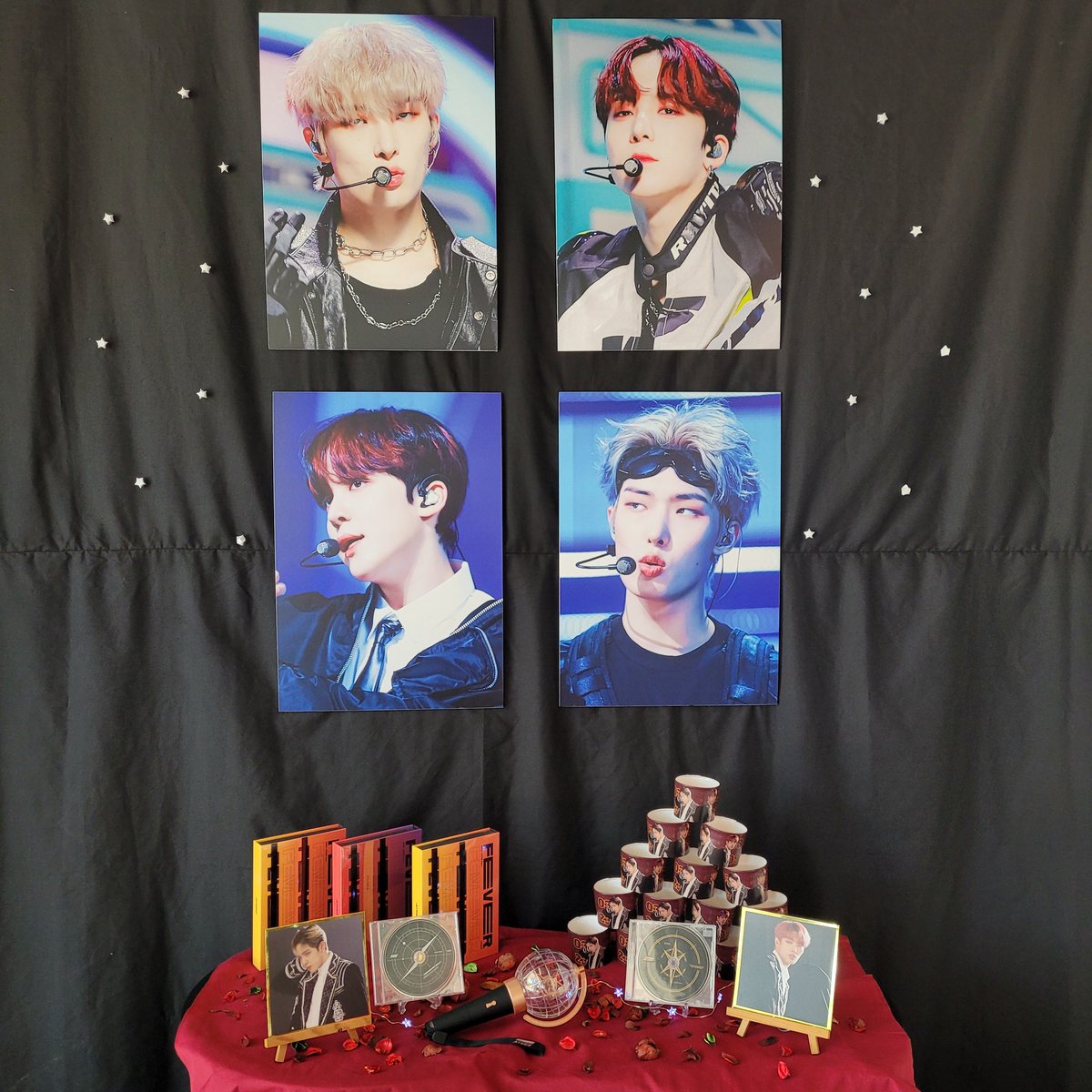 club_etsun's tweet photo. 𝐟𝐢𝐫𝐞 𝐚𝐰𝐚𝐲

we are open! come show your love for our beloved yungi boys ❤️

#fireawaysg  
#ateez #yunho #mingi 
#jeongyunho #songmingi https://t.co/ZRxFZXhbmE